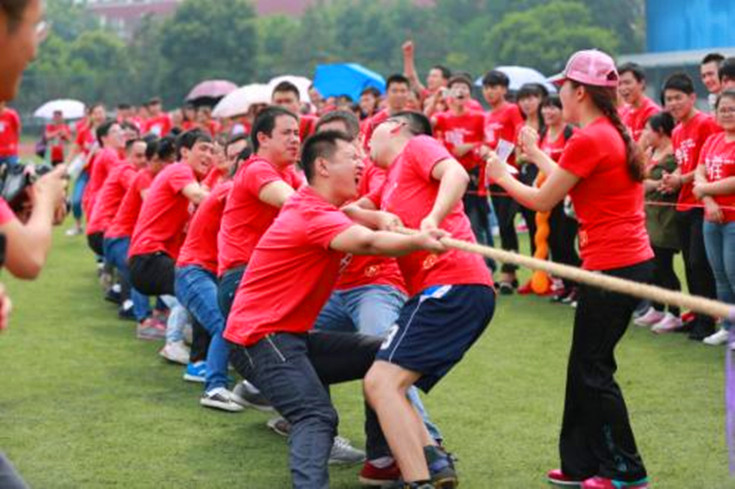 拓展訓練團隊游戲【拔河比賽】 拓展訓練團隊游戲【拔河比賽】