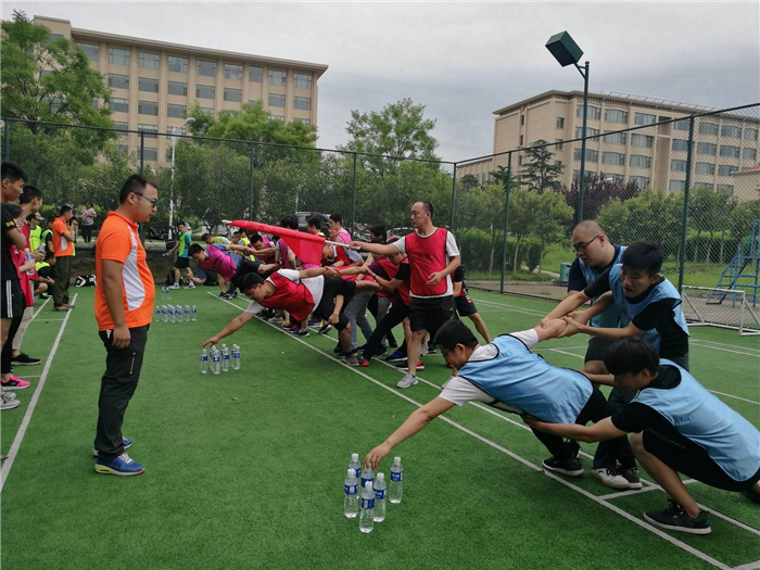 拓展訓(xùn)練團(tuán)隊(duì)游戲【群龍取水】